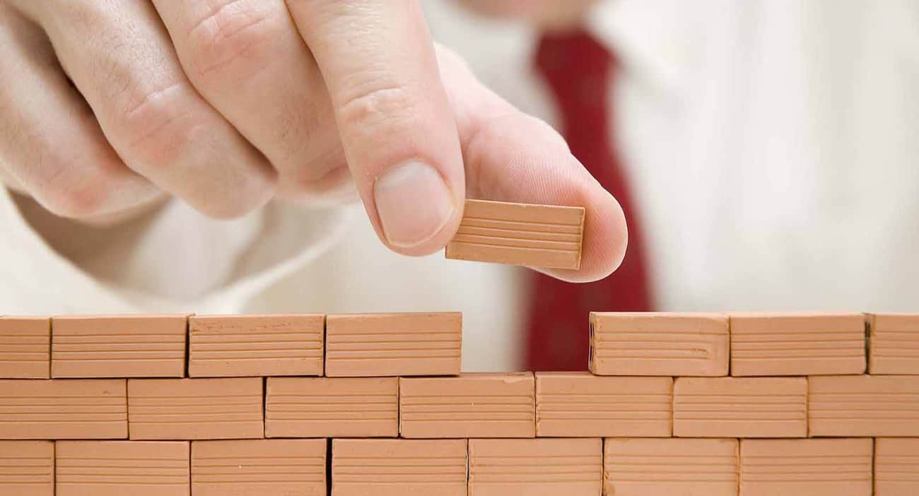 What Can a Party Wall Delay Actually Cost a Project Kettering?